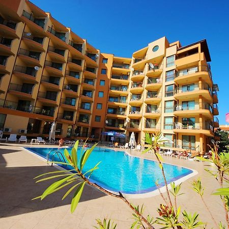 Menada Amadeus 1 Apartments Sunny Beach Room photo